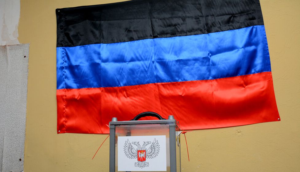 Окупанти "днр" заявили про проведення дострокових "виборів" путіна на підконтрольній території