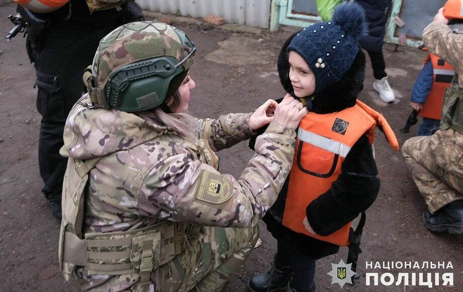 Член "Белого ангела" об эвакуации в Донецкой области: не всегда удается заехать к людям из-за боев