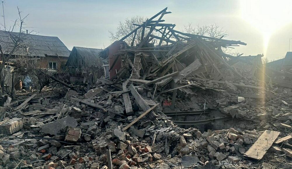 В результате вражеских обстрелов в Донецкой области есть 2 погибших и 2 раненых