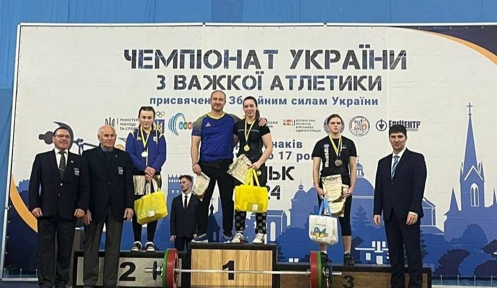 Тяжелоатлетка из Луганщины Ангелина Селиванова победила на чемпионате Украины