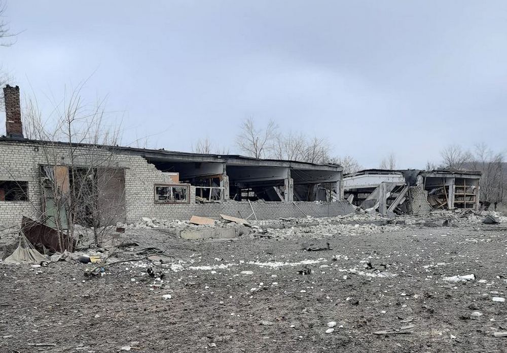 Окупанти зруйнували притулок для тварин у Мирнограді, є загиблі тварини (фото)