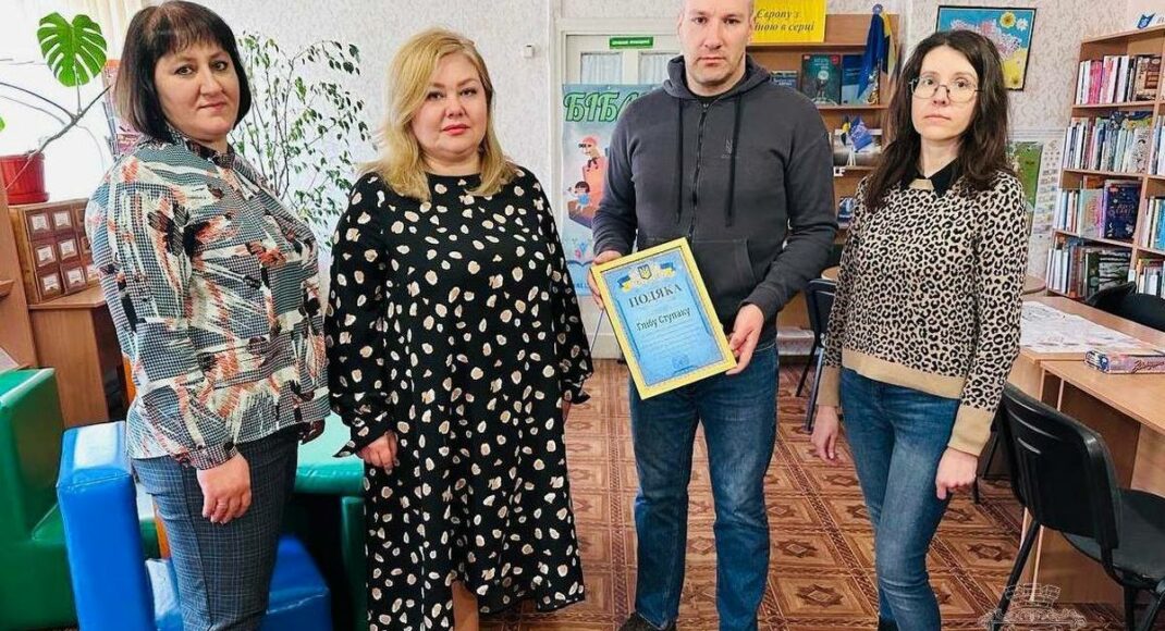 В Покровске при поддержке благотворителей восстановлено поврежденное вражеским обстрелом здание детской библиотеки