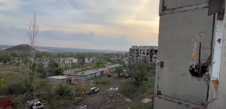 Окупанти показали зруйновану вщент Тошківку на Луганщині