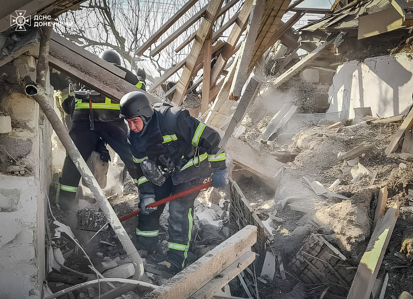 У Волноваському районі ворожий обстріл забрав життя 2 чоловіків