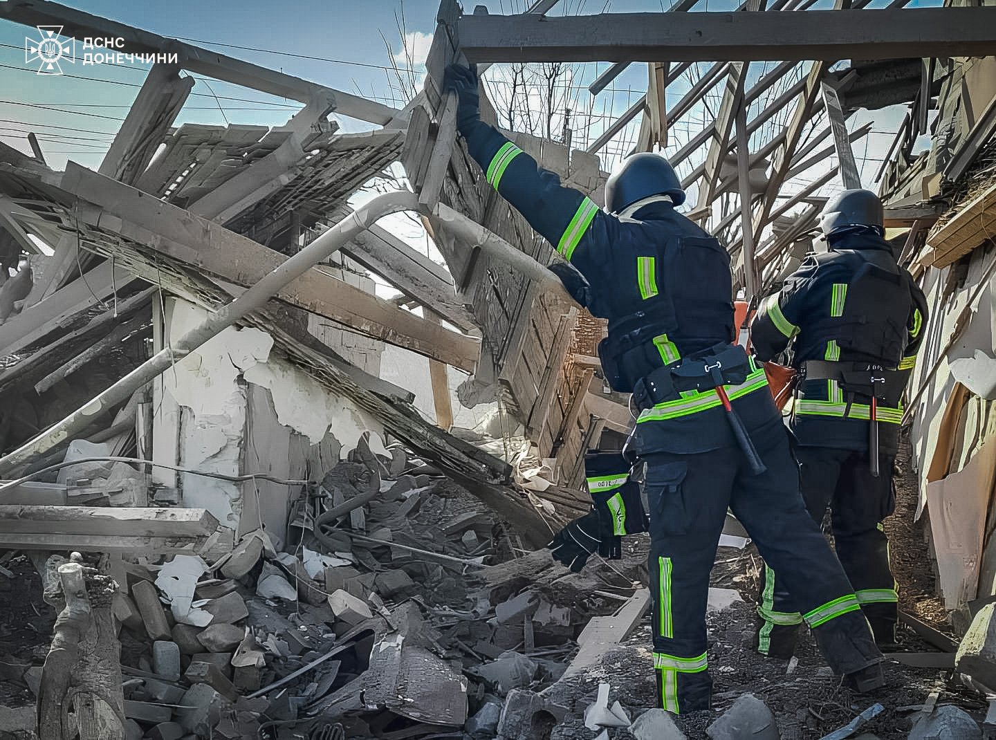 У Волноваському районі ворожий обстріл забрав життя 2 чоловіків