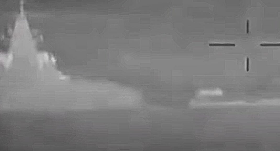 Патрульный корабль чф рф "сергей котов" атаковали 5 БЭКов: погибли 7 оккупантов (видео)