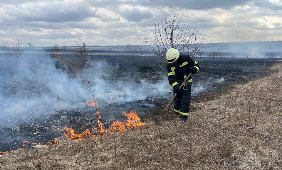 На ТОТ Луганщини за добу сталося 62 пожежі