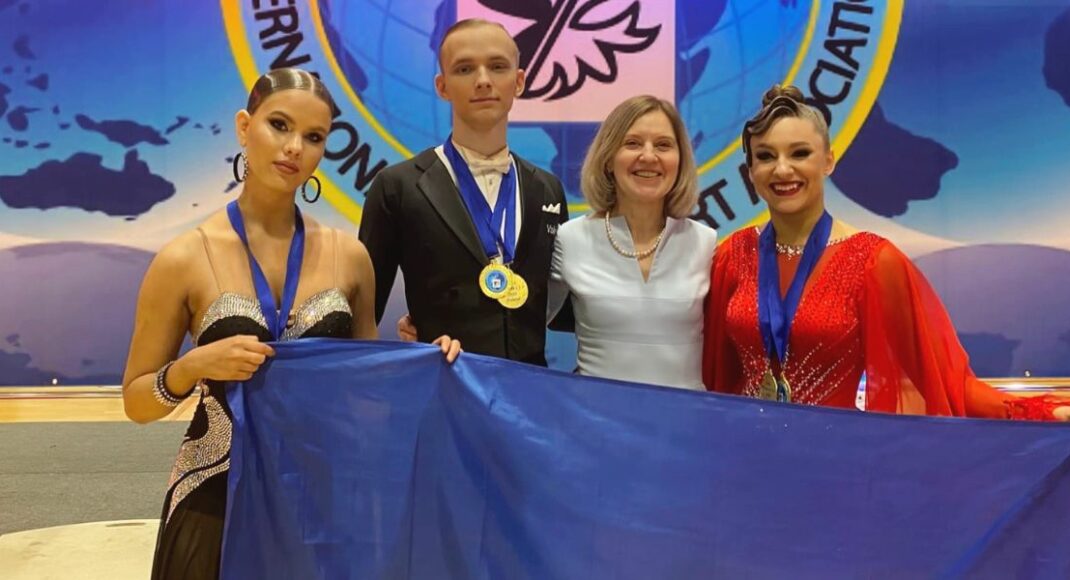 Танцоры из Мирнограда завоевали полный комплект наград Кубка мира в Польше (фото)