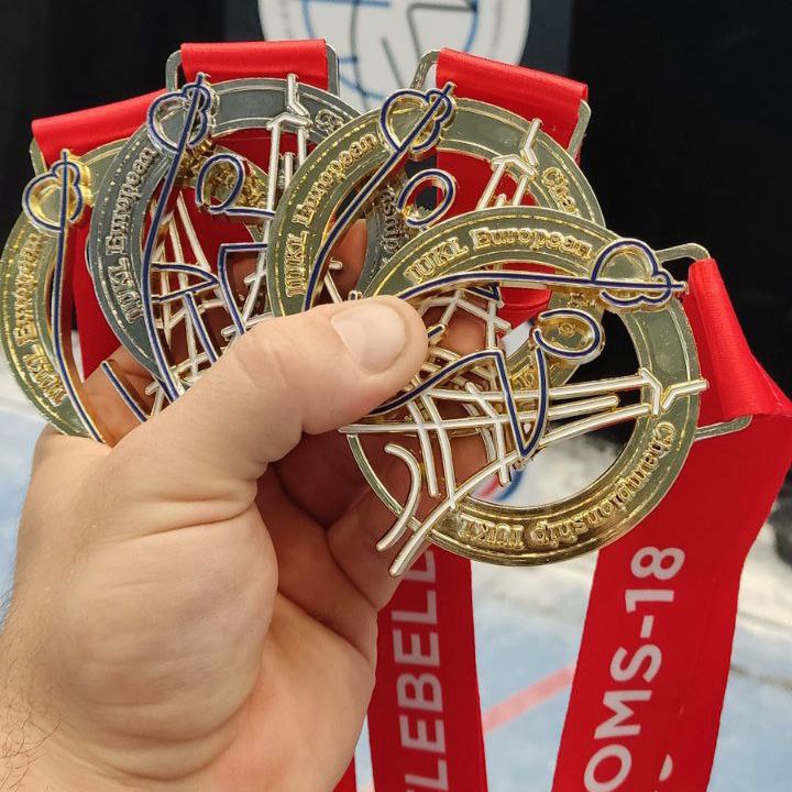 4 нагороди на чемпіонаті Європи з гирьового спорту в Парижі виборов спортсмен із Покровської громади