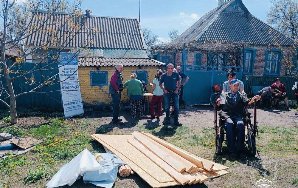 Ворог вдарив ракетою "Гром" по Першотравневому старостинському округу на Донеччині