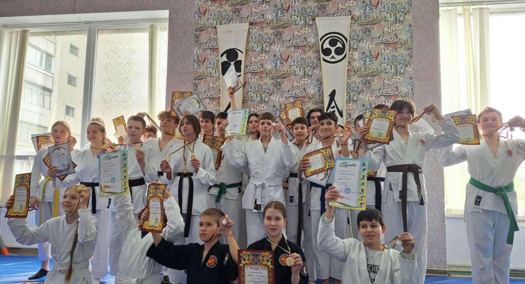 Восемь медалей завоевали луганчане на чемпионате Украины по айкидо