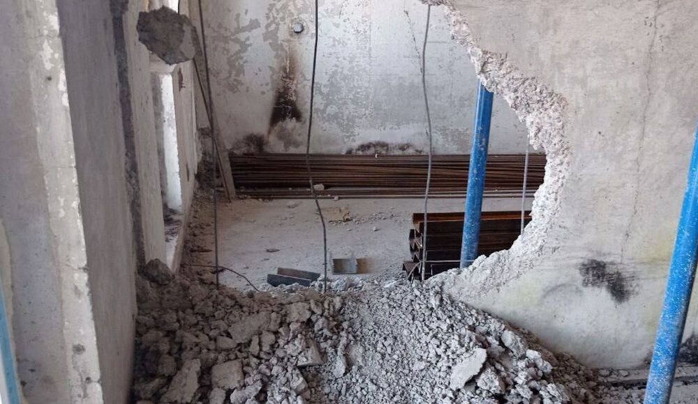 В оккупированном Мариуполе разносят квитанции по разрушенным домам, — горсовет (фото)