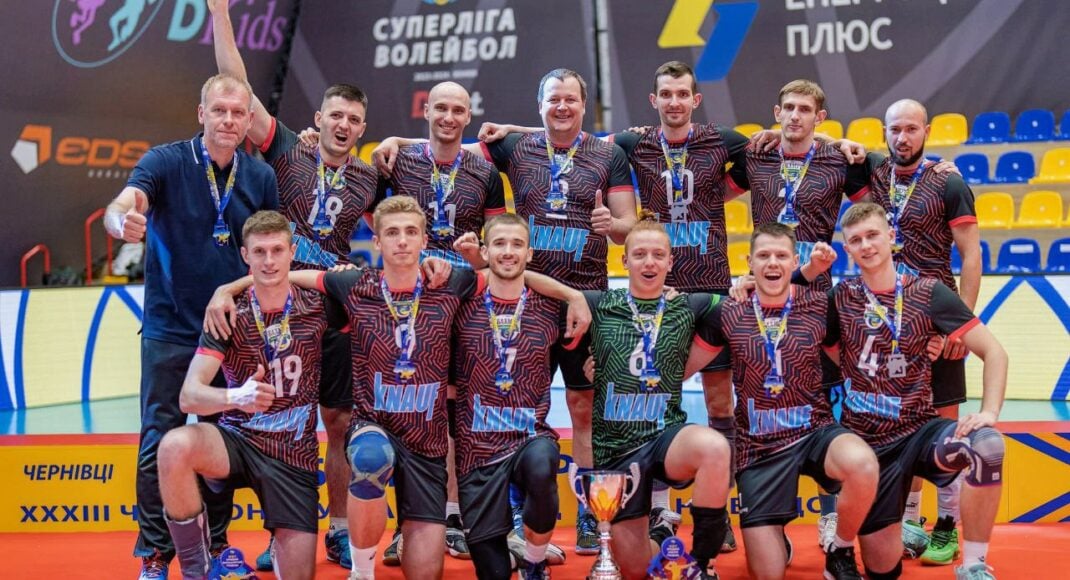 Волейбольна команда з Донеччини вибороли "срібло" Вищої ліги України (фото)
