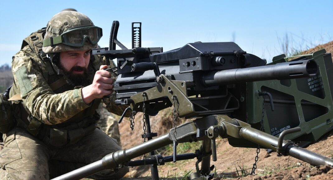 На Бахмутском направлении украинские воины отбили 30 атак врага