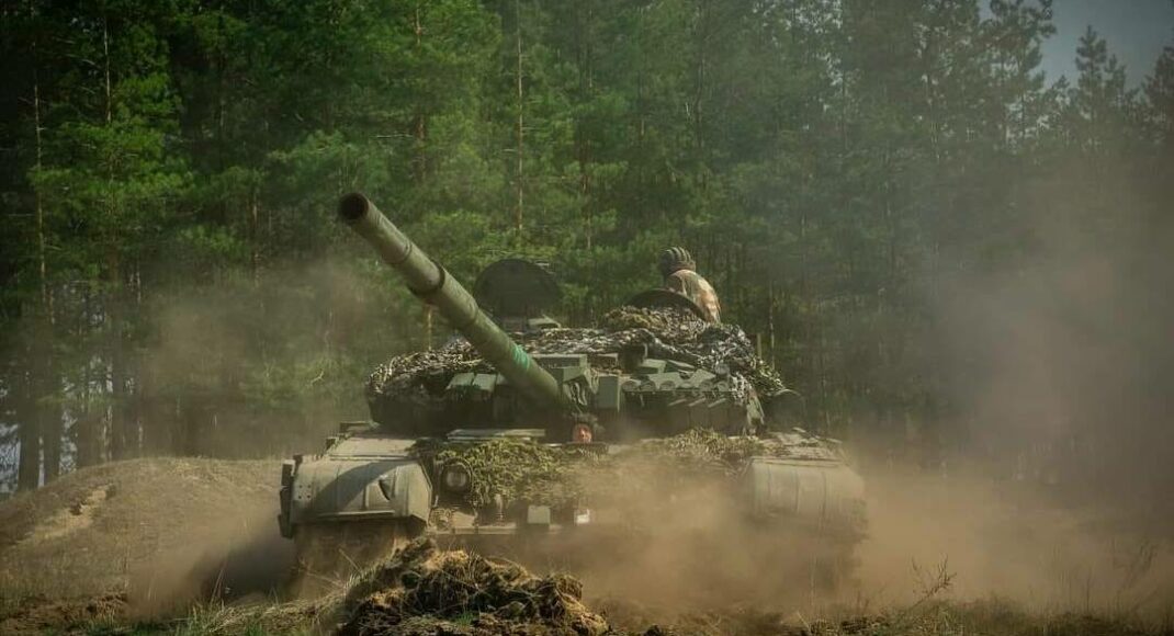 На Бахмутском направлении украинские воины отбили 33 атаки врага