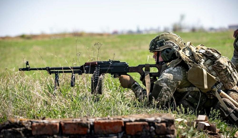 На Бахмутском направлении украинские воины отбили 27 атак врага