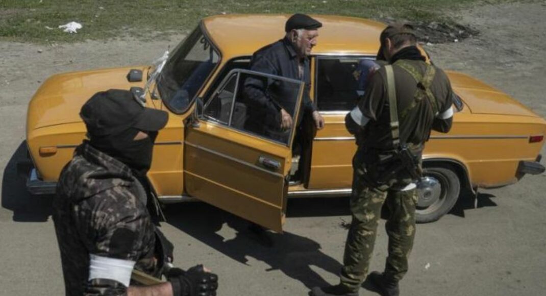 На блокпостах вокруг оккупированного Северодонецка ужесточились проверки: на выезд и на въезд