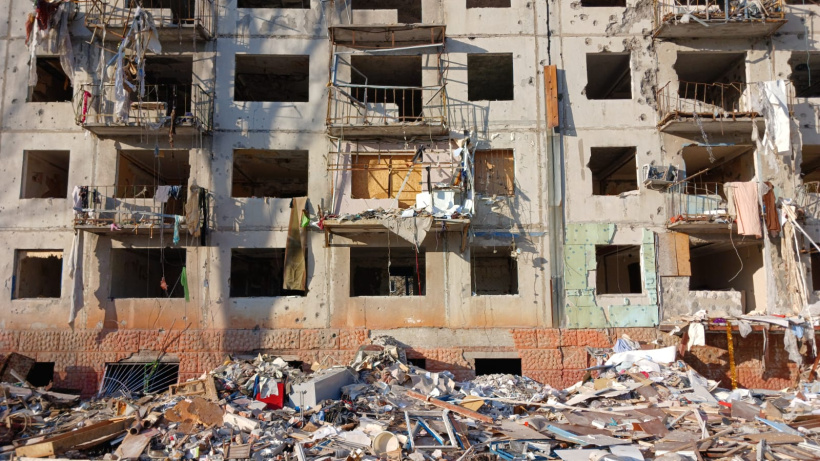 В Краматорске планируют до конца 2025 года отстроить поврежденную взрывом многоэтажку
