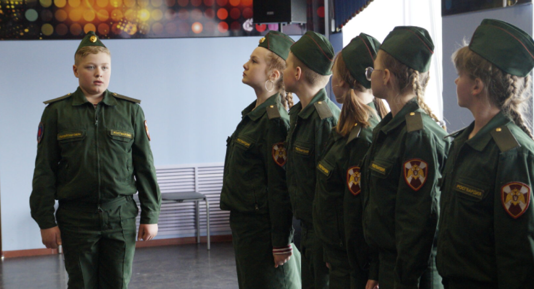 Педагоги из Магадана откроют в оккупированном Мариуполе "гвардейский класс"
