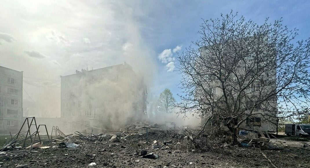 Від російських обстрілів постраждали 9 населених пунктів Донеччини: куди поцілили окупанти (фото)