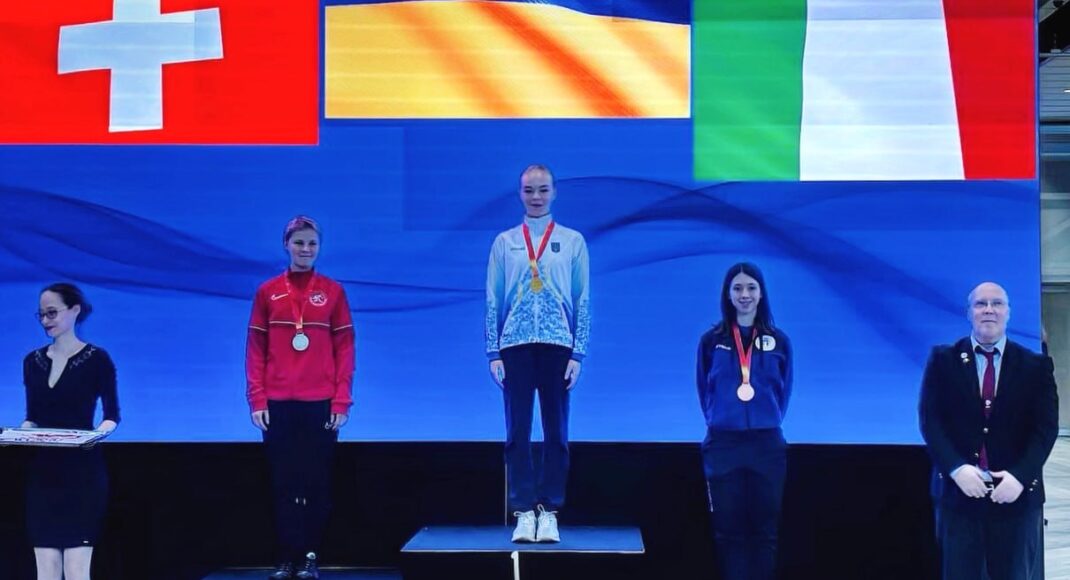 Юная спортсменка из Мариуполя завоевала 5 медалей чемпионата Европы по ушу