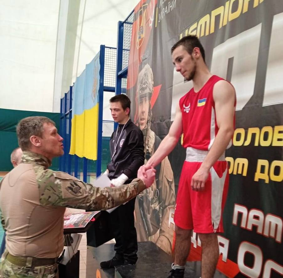 Маріуполець став переможцем чемпіонату України з боксу