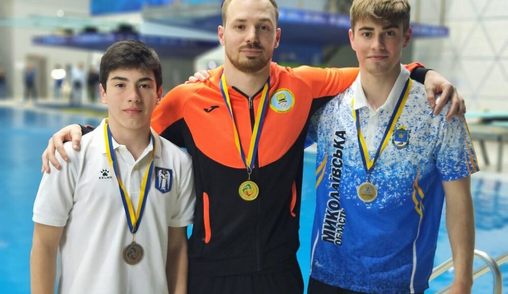 Мариуполец Станислав Олиферчик получил два золота чемпионата Украины по прыжкам в воду