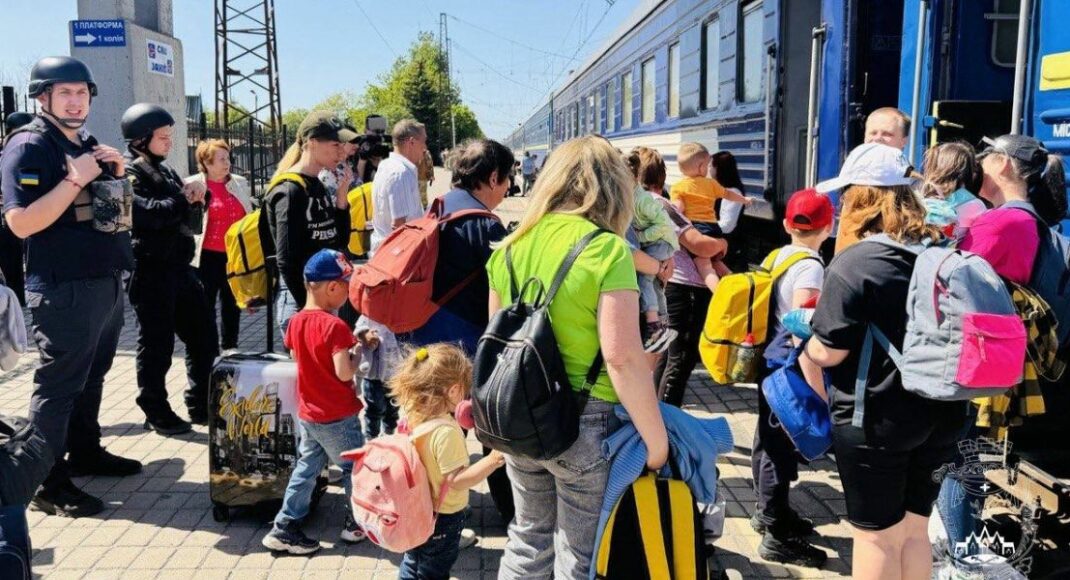 З Покровська відправився евакуаційний потяг на Волинь (фото)