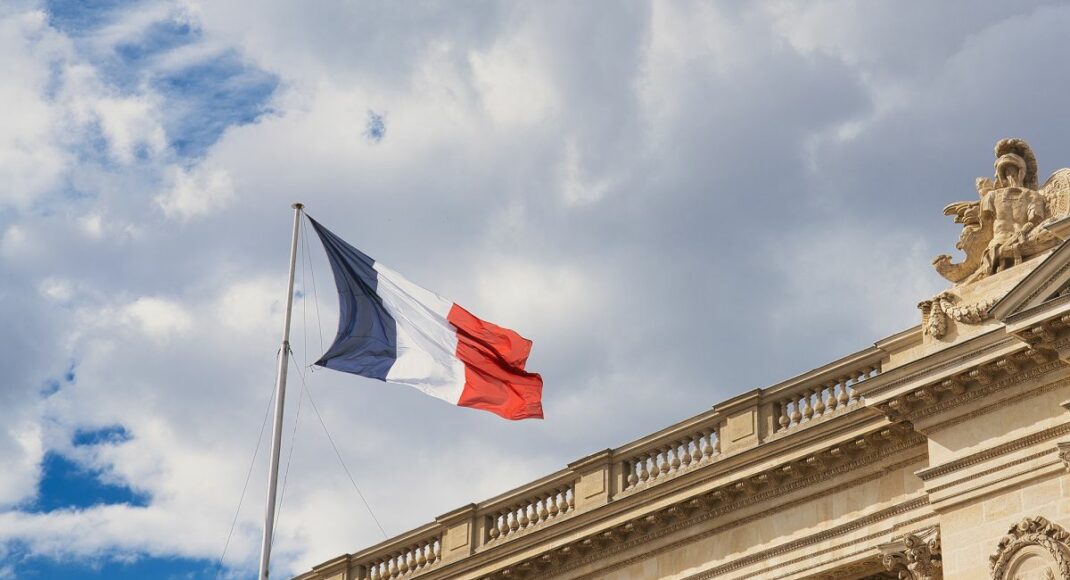 В парламенте Франции призывают "снять табу" на запрет ВСУ наносить удары по россии