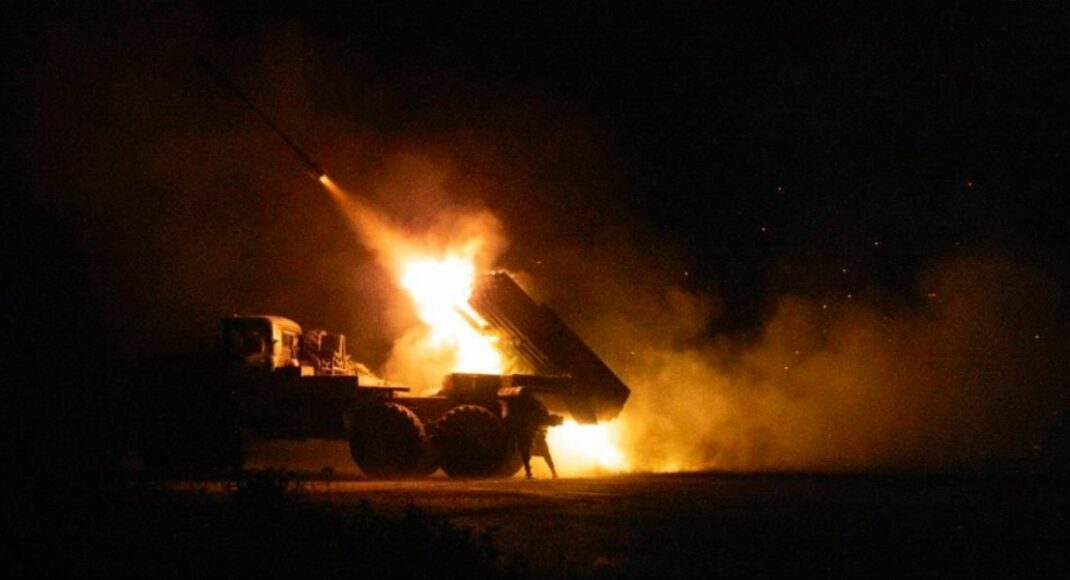 На Луганщине под огнем российской реактивной артиллерии оказались Новолюбовка и Невское