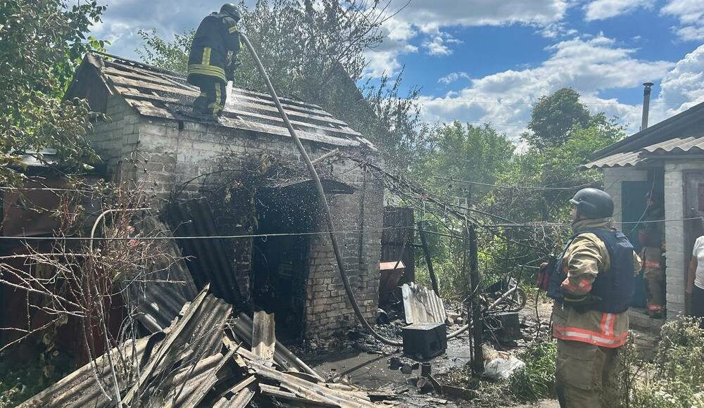 В Донецкой области за сутки ликвидировали 13 пожаров