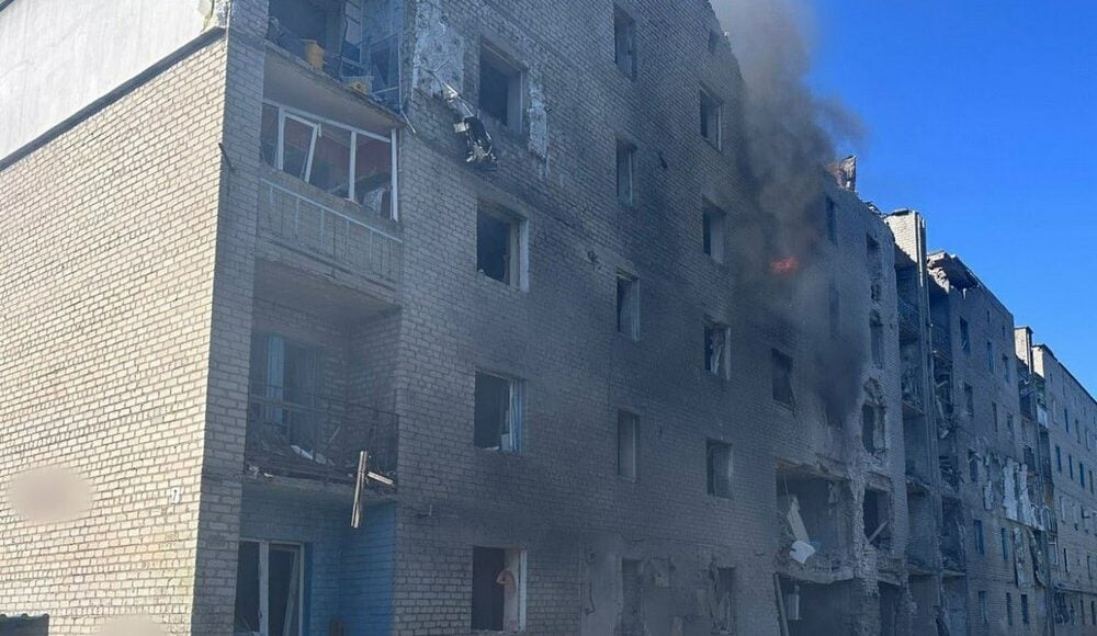 Наслідки обстрілів Донеччини: 5 загиблих і 20 поранених жителів, серед яких — діти