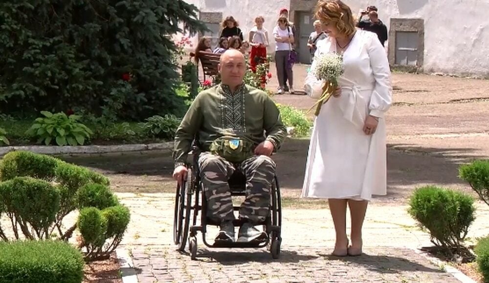 Ветеран з Луганська одружився із жінкою з Рівного (відео)