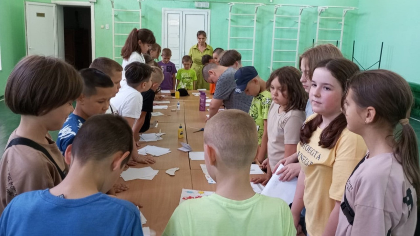 В "Изумрудном городе" на Хмельнитчине начался летний отдых для более 150 детей из Донетчины (фото)