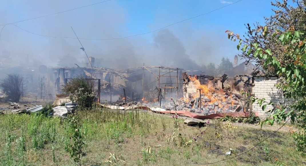 Загинули цивільні: у прокуратурі повідомили про наслідки ударів по Донеччині