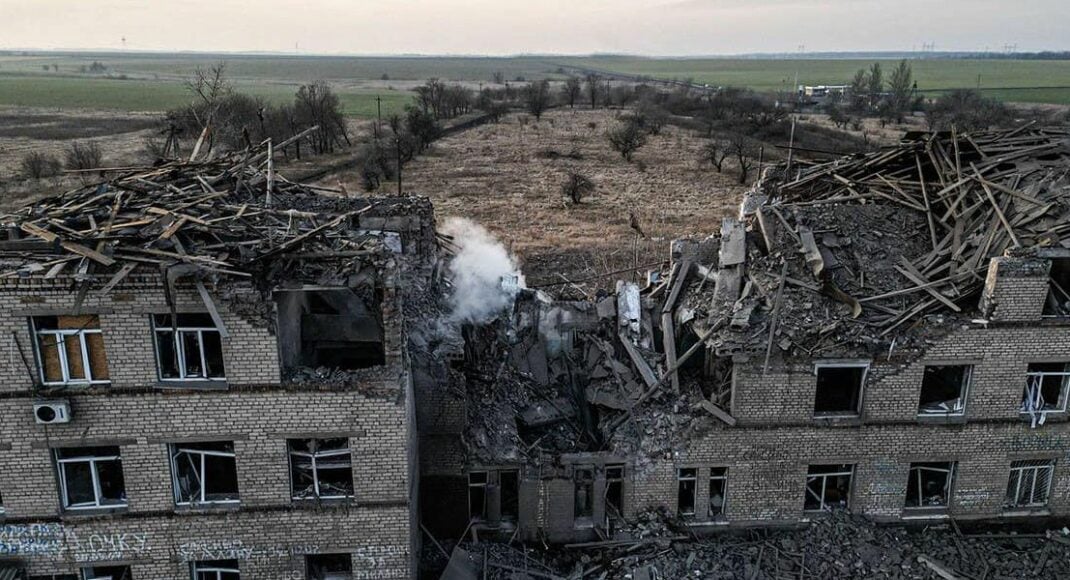 Россияне уничтожили и повредили 1 816 объектов медицинской инфраструктуры Украины