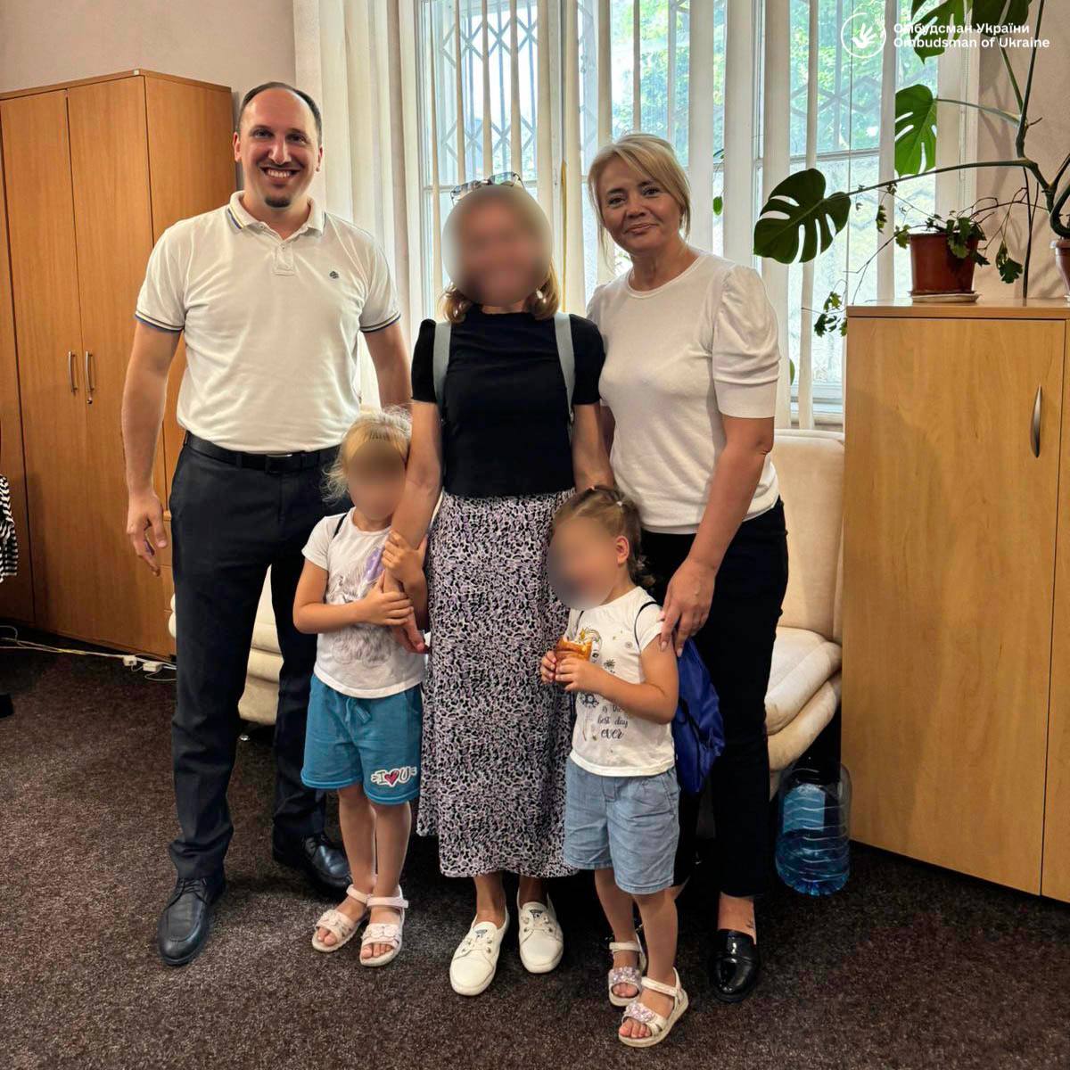 Ще 12 українських дітей вдалося повернути з окупованих територій