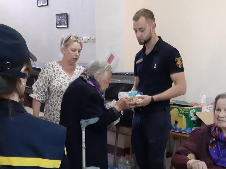 З Донеччини прибув черговий евакуаційний поїзд на Волинь (фото)