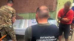 В Донецкой области задержали преступную группу, которая за 7000 долларов переправляла уклонений за границу (фото)