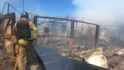 В Заречном Донецкой области достали из-под завалов дома троих погибших (видео)