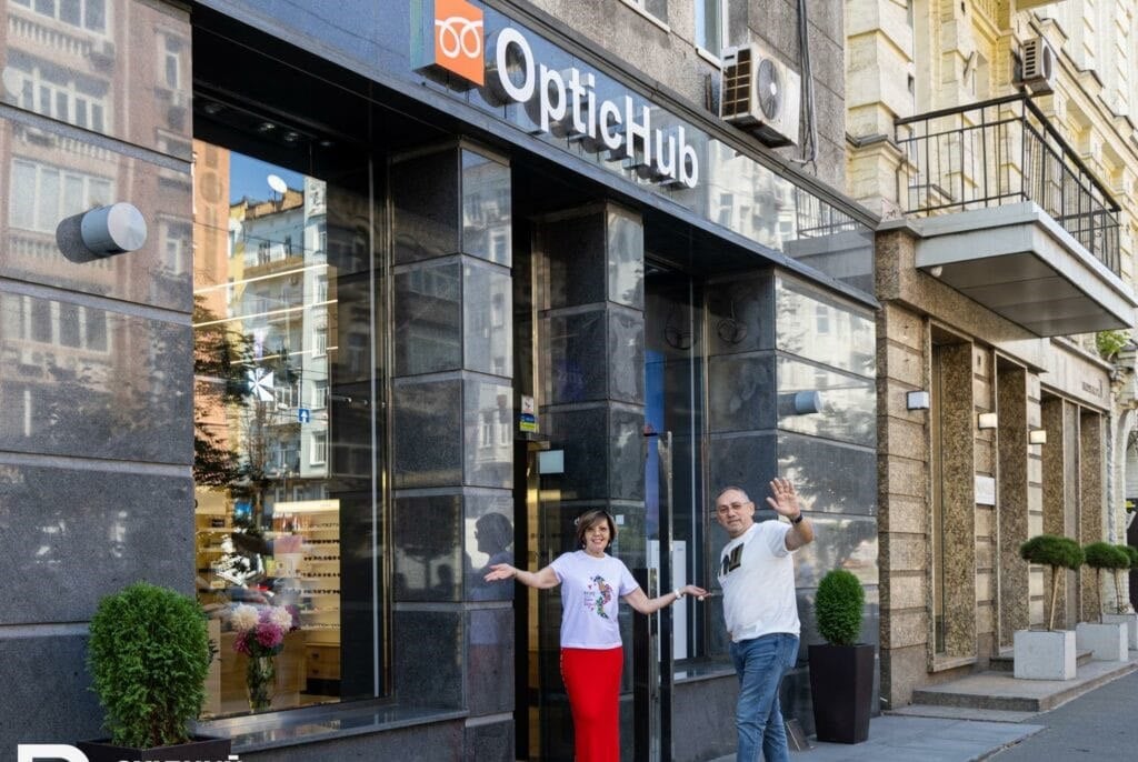 Маріупольська оптика "ОpticHub" продовжує роботу у Києві (фото)