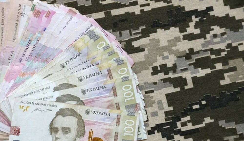 Семерым жителям Краснореченской громады из состава военных и ГСЧС оказана материальная помощь