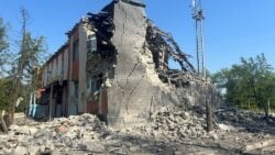 Враг оставил руины от пожарно-спасательного подразделения в Торецке (фото)