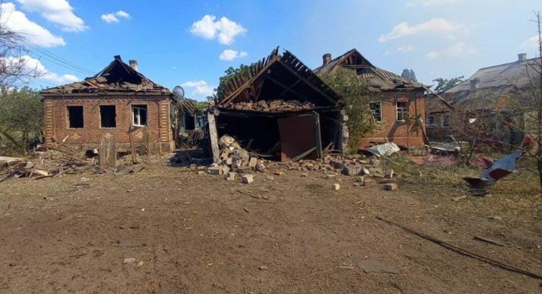 Армия рф 25 раз обстреляла населенные пункты Донетчины: пострадали три района (фото)