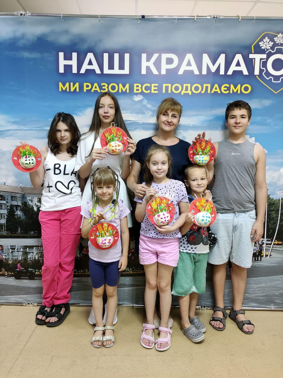 У Києві та Дніпрі працюють хаби "Наш Краматорськ" (фото)