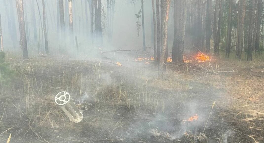 Російська армія вкотре обстріляла Лиманське лісництво