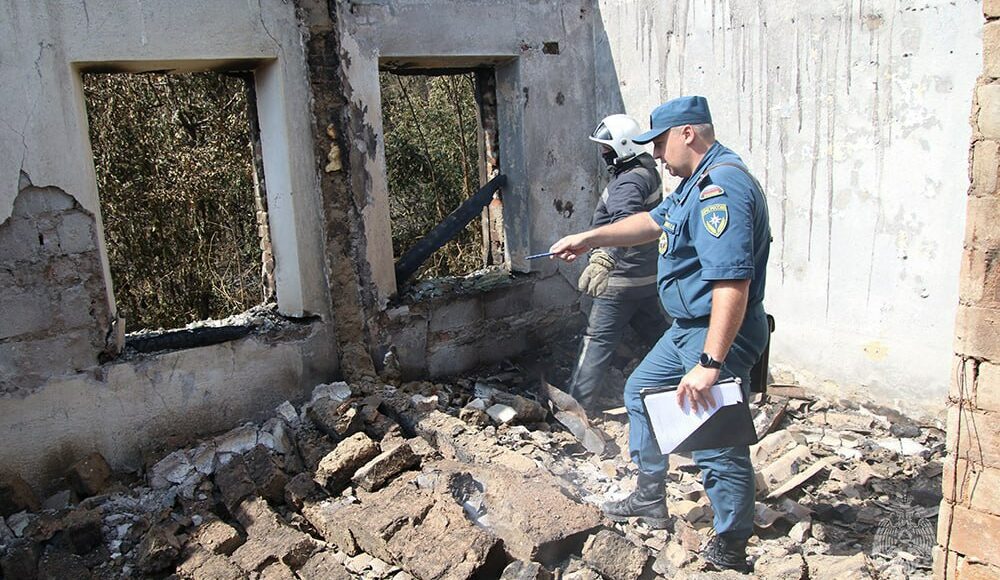 В оккупированном Мариуполе в результате пожаров погибли три человека