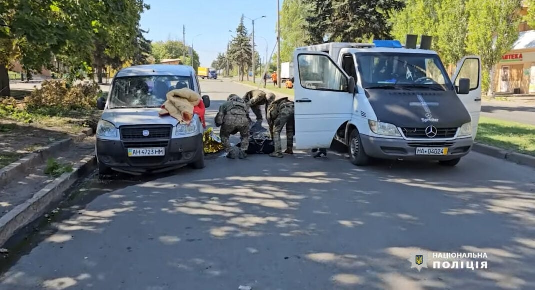 Полиция показала первые минуты после вчерашнего российского удара по Константиновке и Екатериновке (видео)