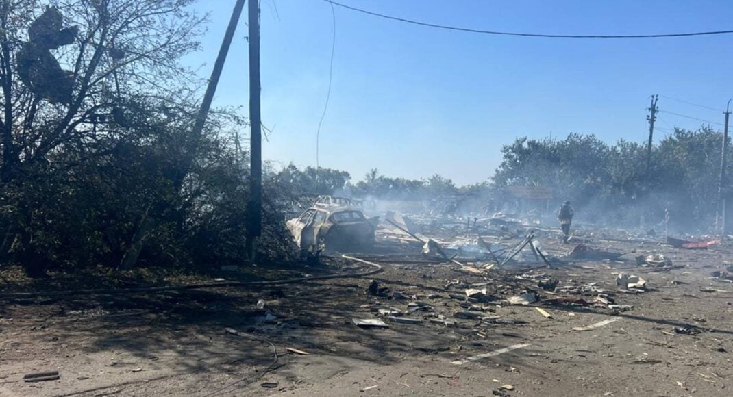 Прокуратура розпочала розслідування за фактом загибелі двох та поранення однієї людини внаслідок обстрілу Ясинового