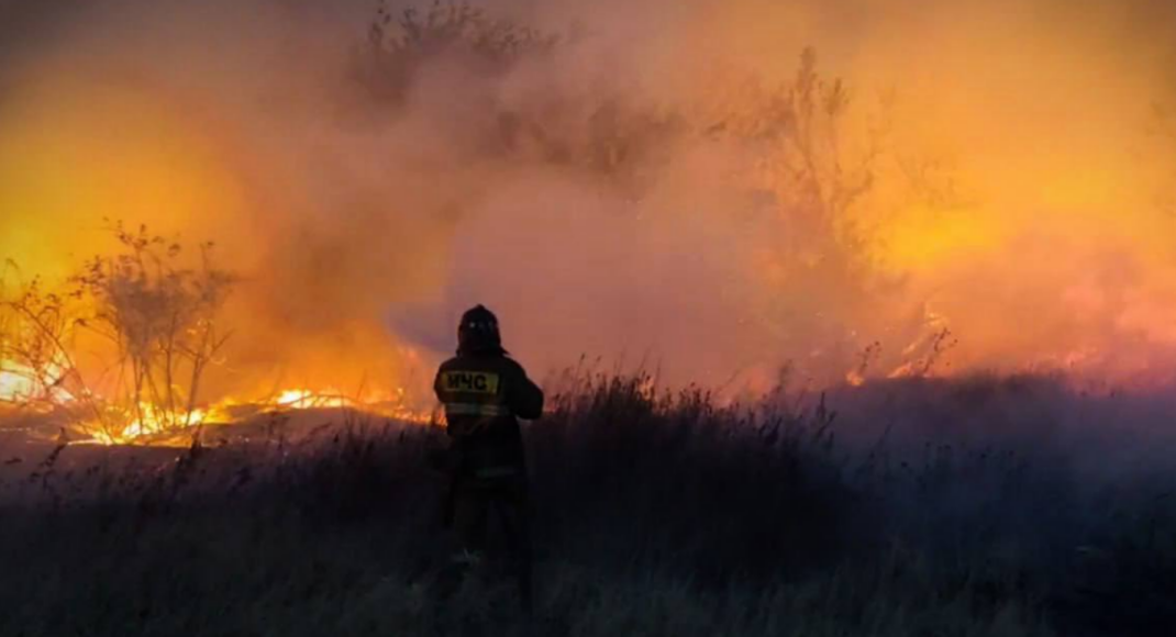 В окупованій Станично-Луганській громаді вже вигоріло понад 150 домоволодінь